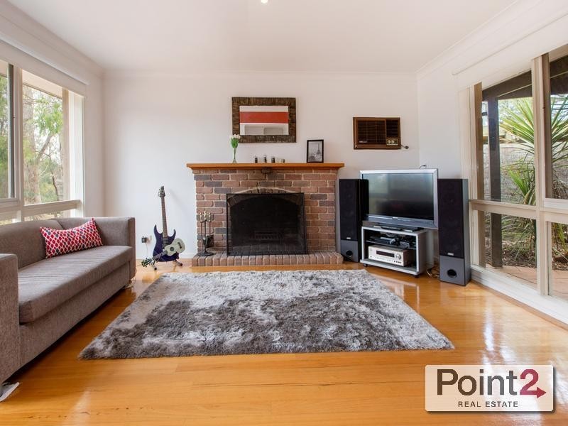 27 Quinns Parade, Mount Eliza VIC 3930