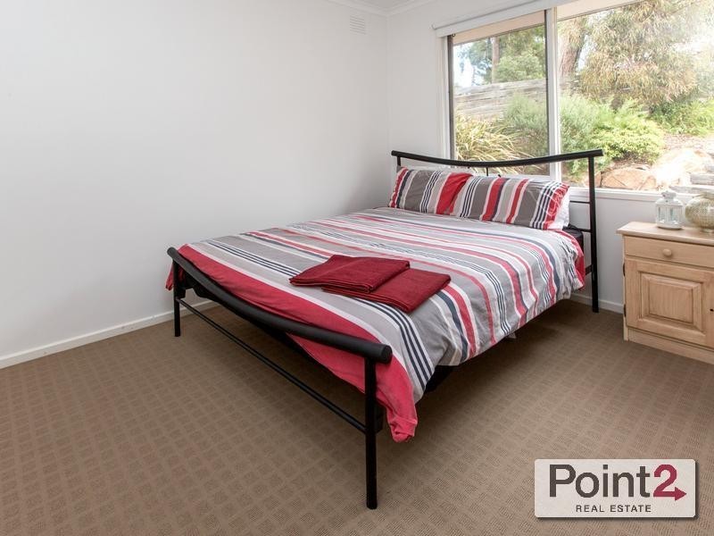 27 Quinns Parade, Mount Eliza VIC 3930