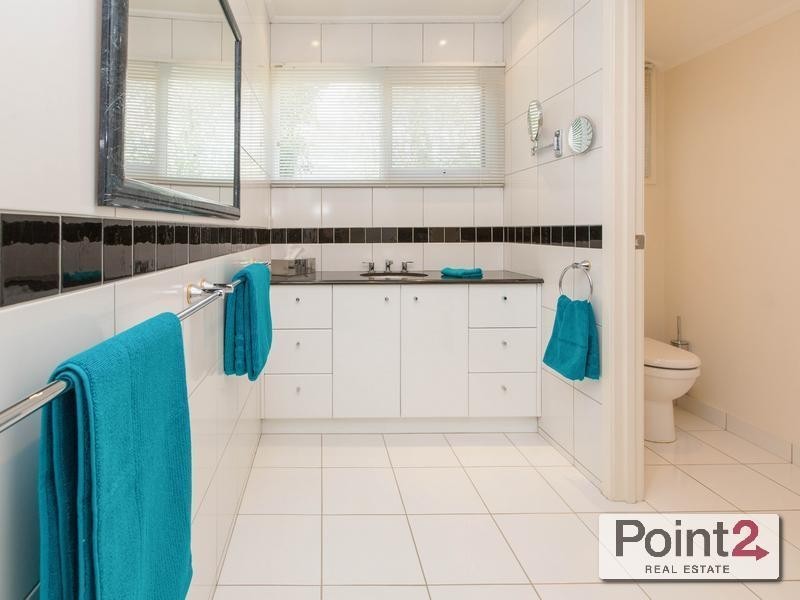 3 Pennington Close, Mount Eliza VIC 3930