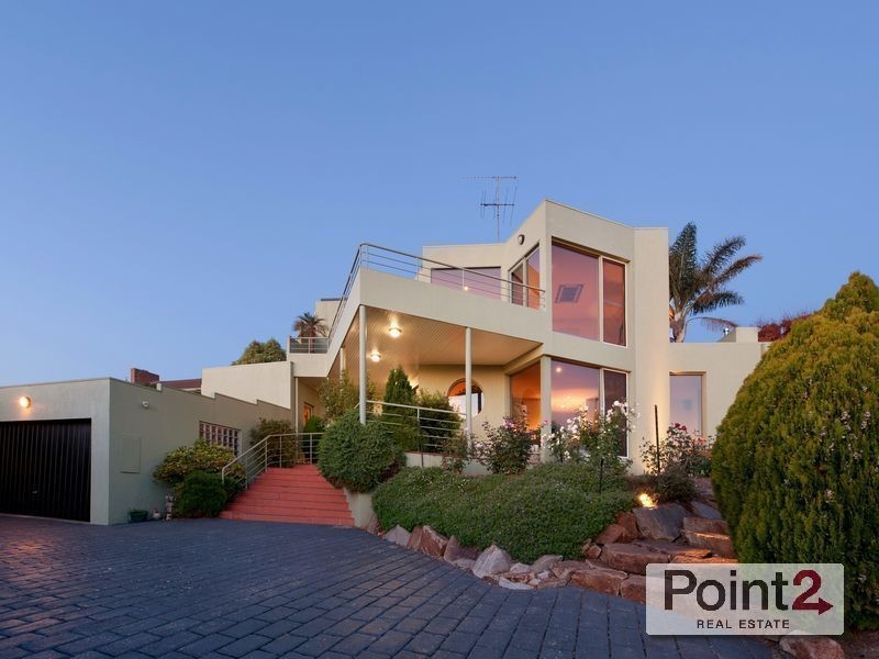 5 Otaria Street, Mount Eliza VIC 3930