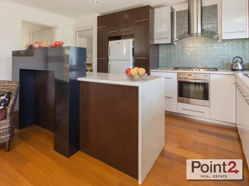 10 Bellevue Crescent, Mount Eliza VIC 3930