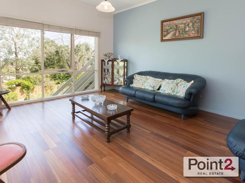 10 Bellevue Crescent, Mount Eliza VIC 3930