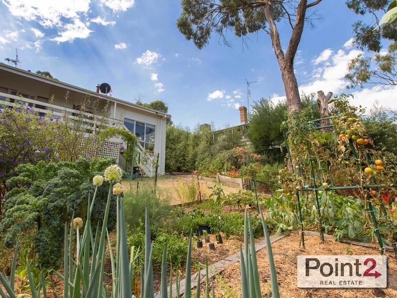 10 Bellevue Crescent, Mount Eliza VIC 3930
