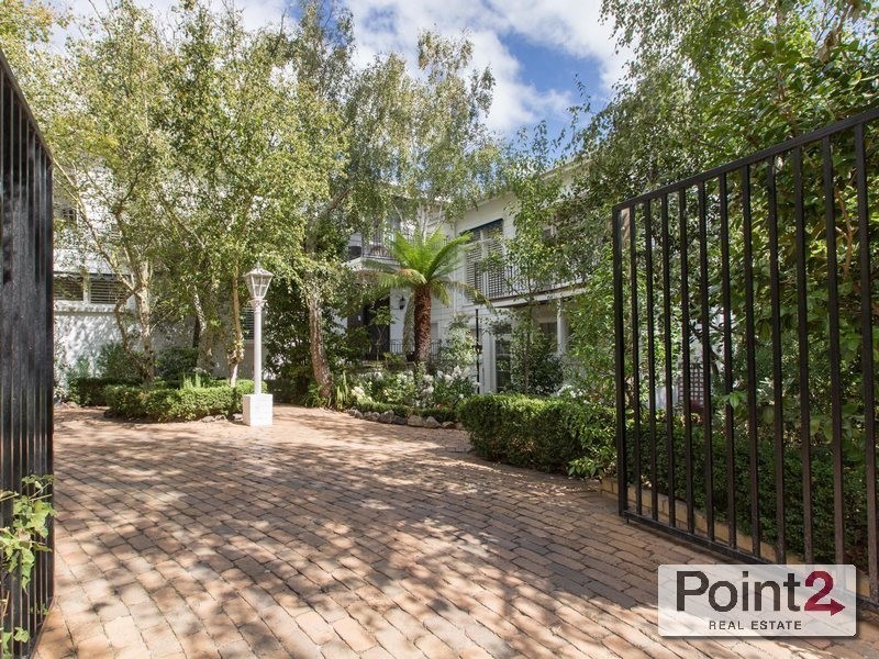 7 Allfrey Court, Mount Eliza VIC 3930
