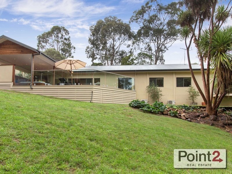 8 Sunset Crescent, Mount Eliza VIC 3930