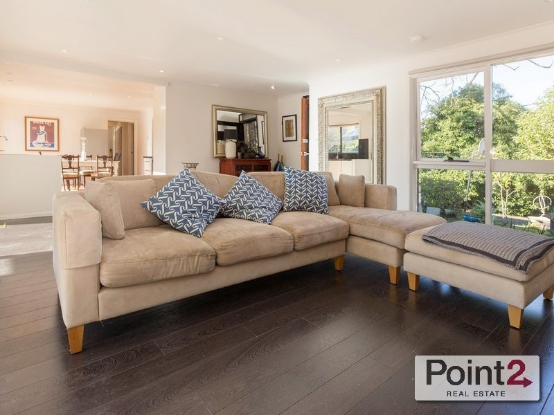 63 Walkers Road, Mount Eliza VIC 3930