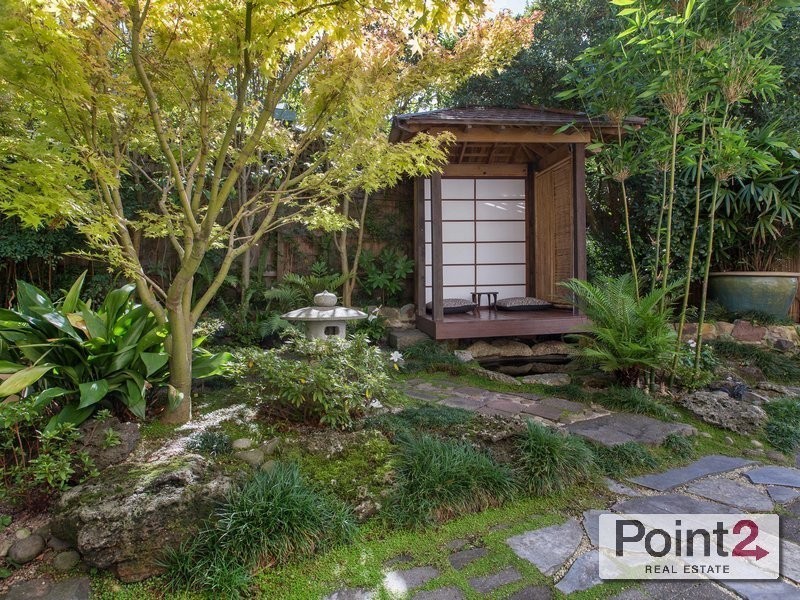 141 Kunyung Road, Mount Eliza VIC 3930