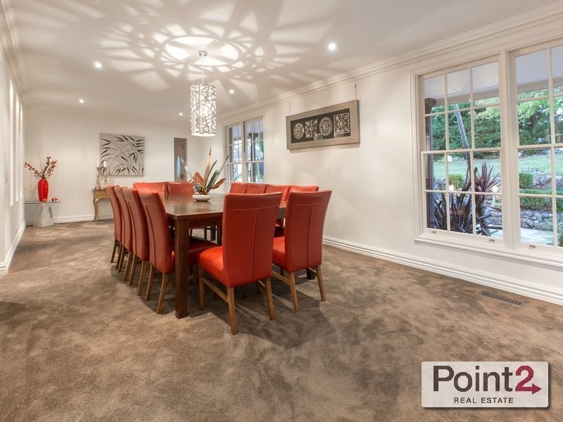 12 Lorrimore Close, Mount Eliza VIC 3930