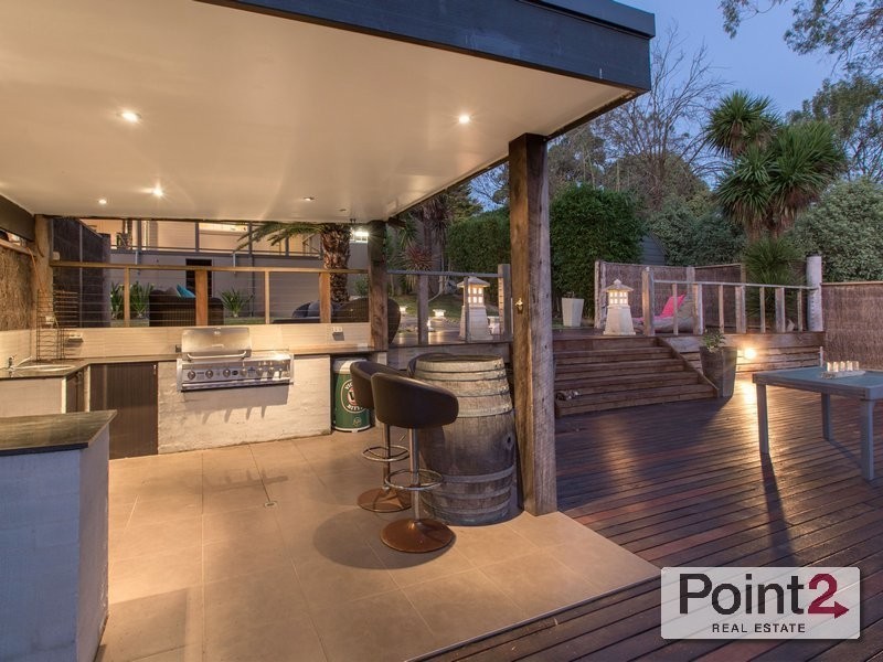 12 Lorrimore Close, Mount Eliza VIC 3930