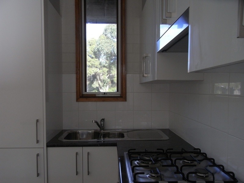 2/151 Mt Eliza Way, Mount Eliza VIC 3930