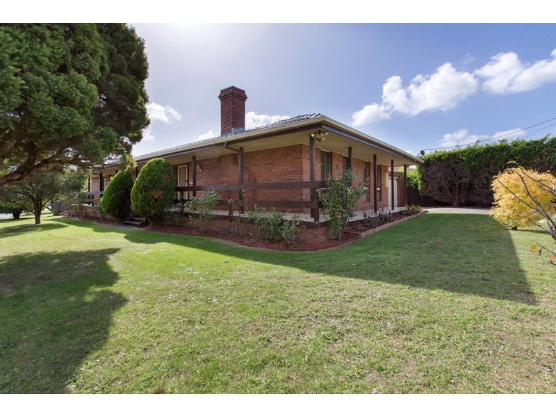 15  Coonara Avenue, Mount Eliza VIC 3930