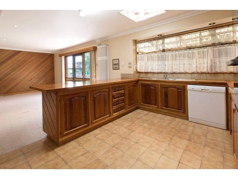 15  Coonara Avenue, Mount Eliza VIC 3930