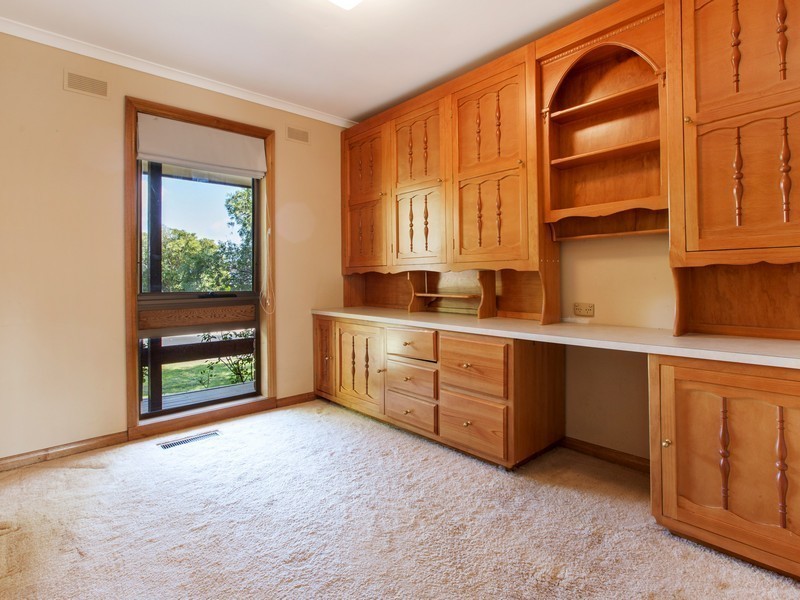 15  Coonara Avenue, Mount Eliza VIC 3930