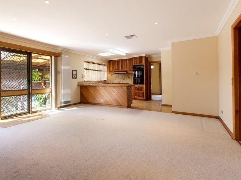 15  Coonara Avenue, Mount Eliza VIC 3930