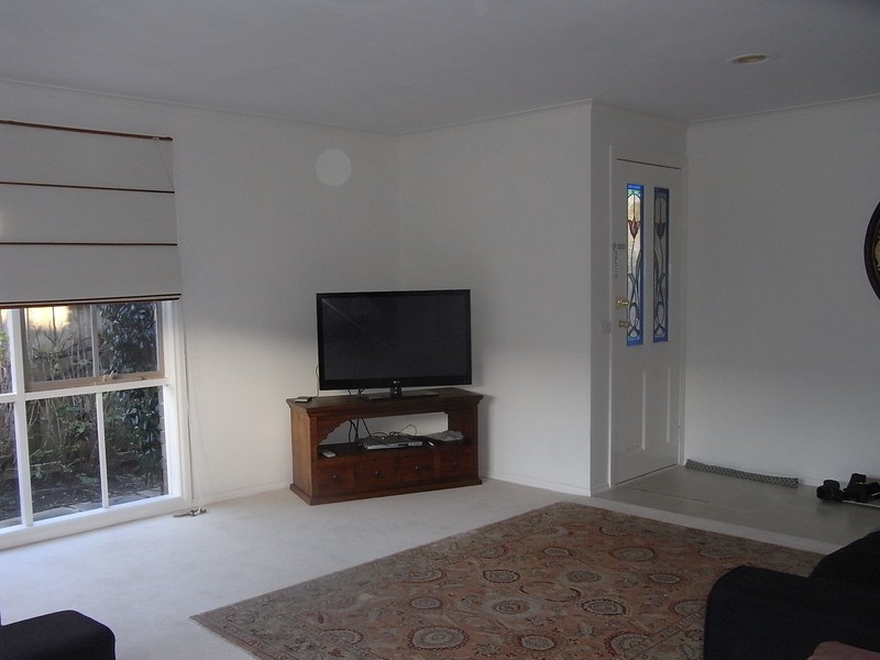 2/9 Baden Powell Place, Mount Eliza VIC 3930