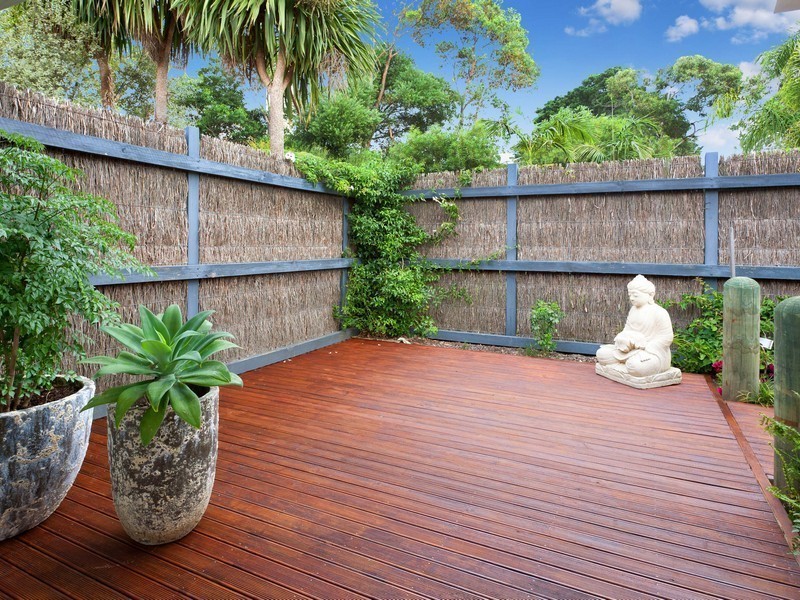 20 McCutcheon Close, Mount Eliza VIC 3930