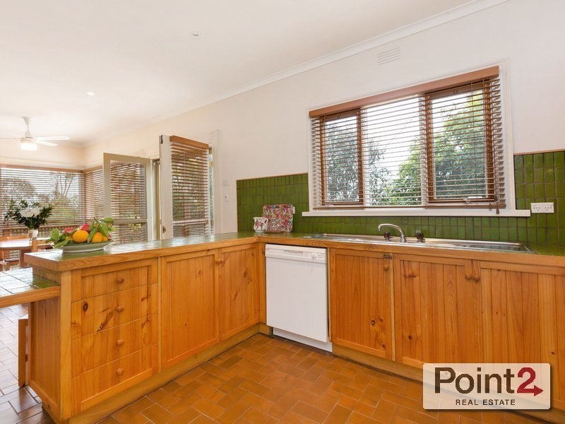 22 Volitans Avenue, Mount Eliza VIC 3930