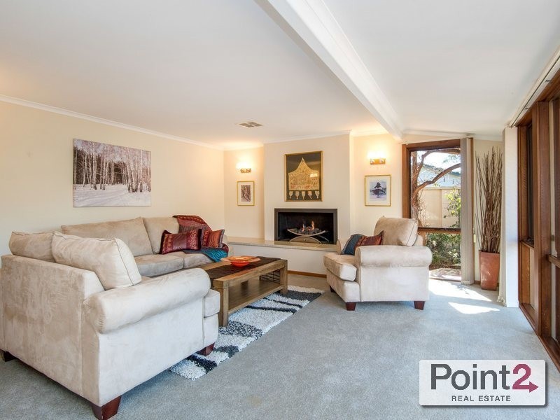 24 Allen Drive, Mount Eliza VIC 3930