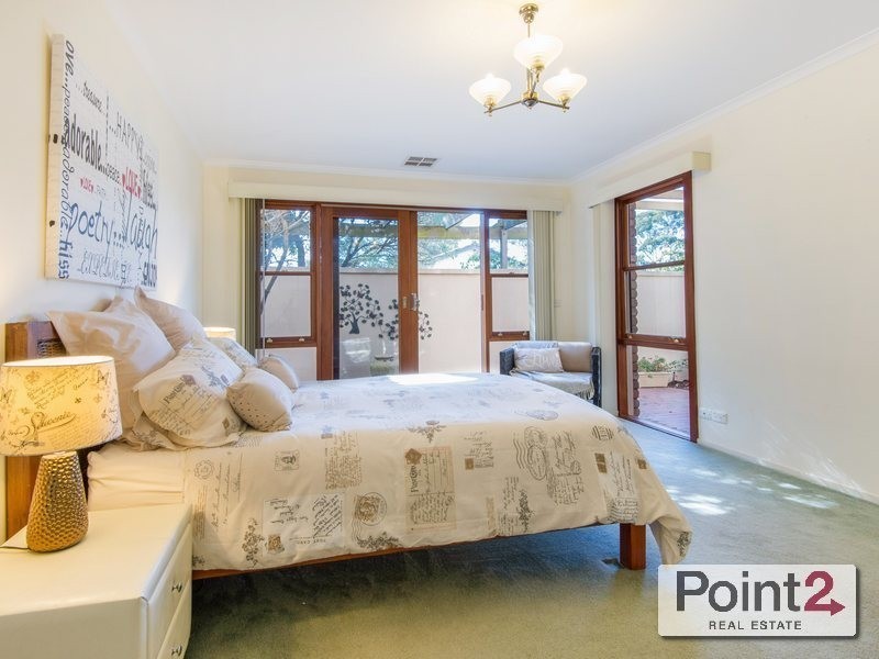 24 Allen Drive, Mount Eliza VIC 3930