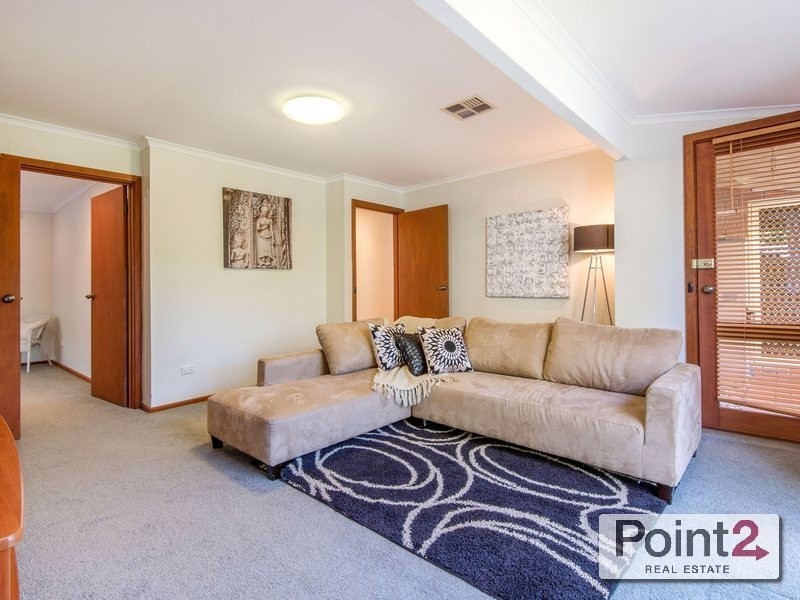 24 Allen Drive, Mount Eliza VIC 3930