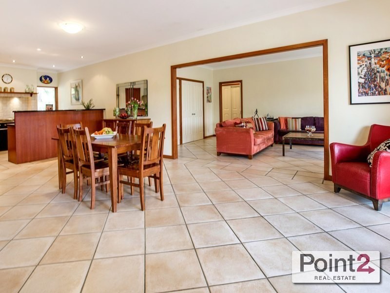 61 Winona Road, Mount Eliza VIC 3930