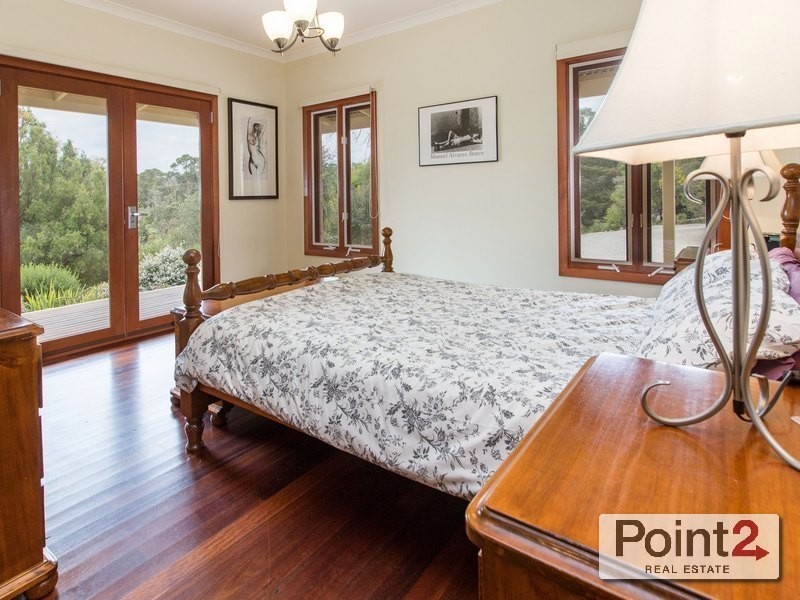 61 Winona Road, Mount Eliza VIC 3930