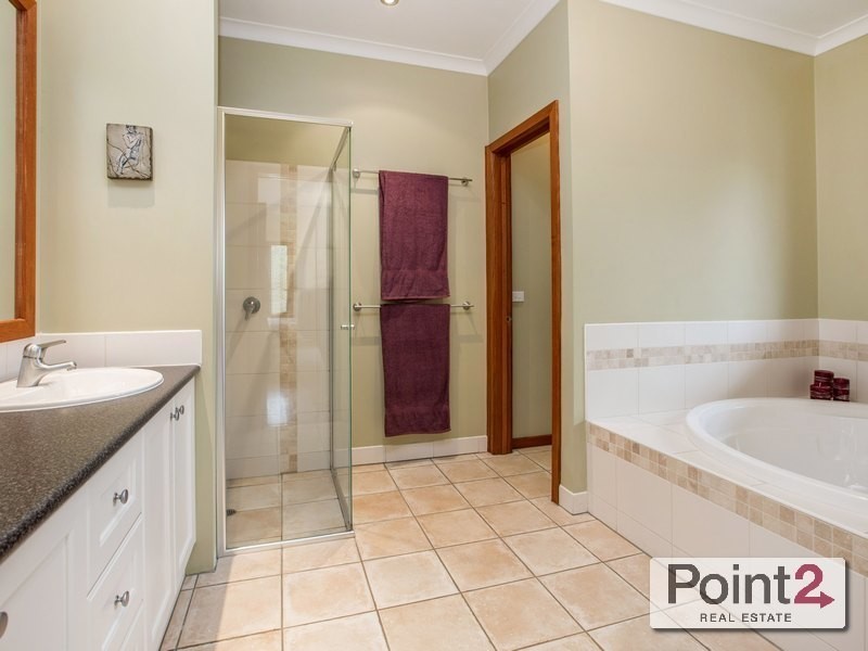 61 Winona Road, Mount Eliza VIC 3930