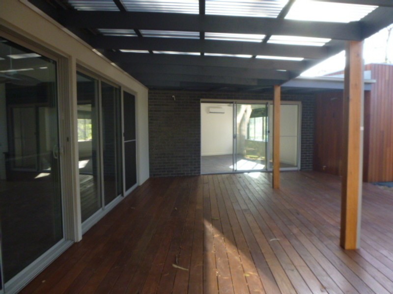 19a Alverstone Grove, Mount Eliza VIC 3930