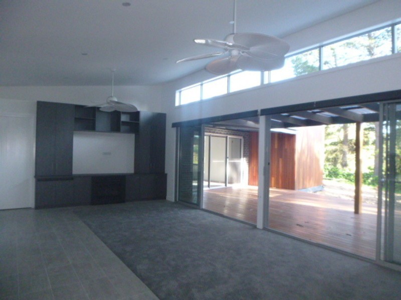 19a Alverstone Grove, Mount Eliza VIC 3930