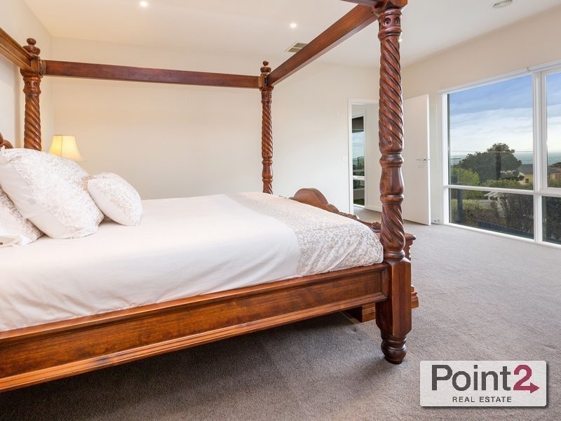 30  Matong Road, Mount Eliza VIC 3930
