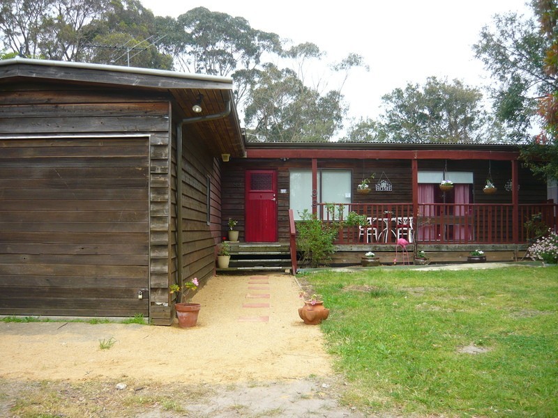 99  Wimbledon Avenue, Mount Eliza VIC 3930