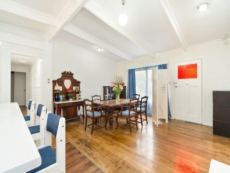 99  Wimbledon Avenue, Mount Eliza VIC 3930