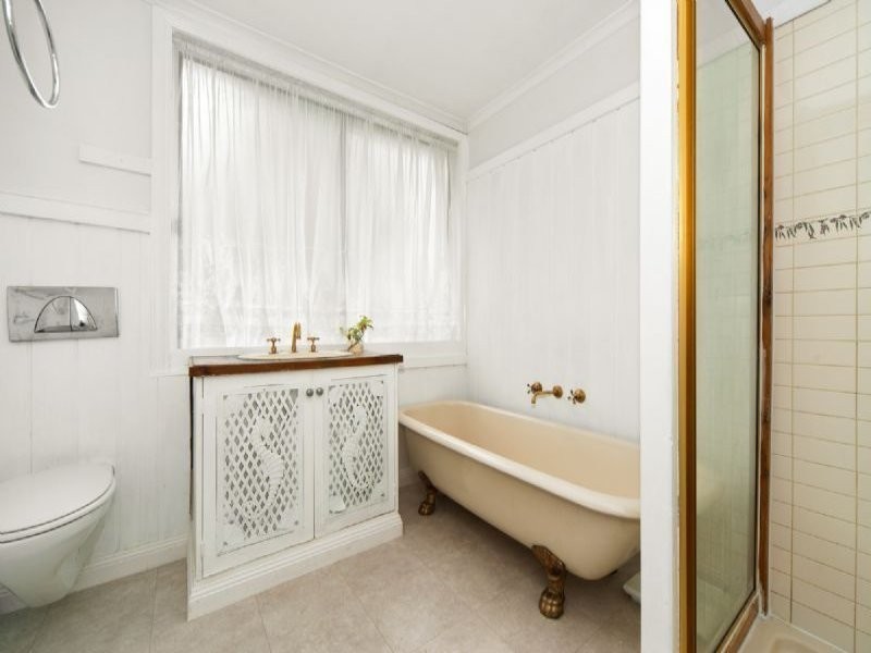 99  Wimbledon Avenue, Mount Eliza VIC 3930