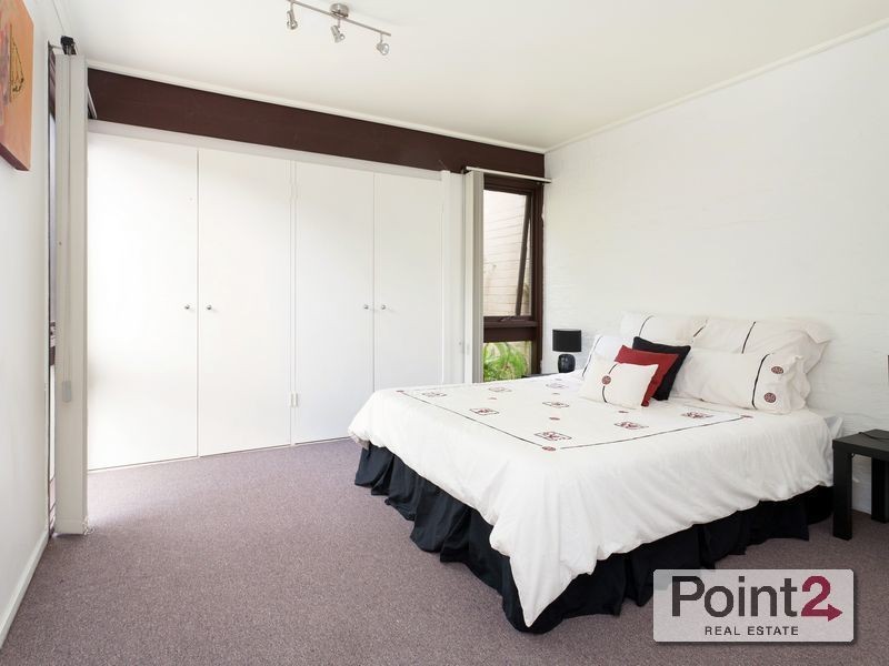 5/125 Mount Eliza Way, Mount Eliza VIC 3930