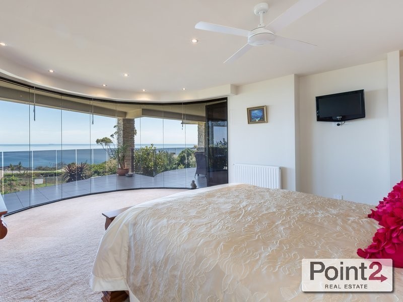 6 Tourello Road, Mount Eliza VIC 3930