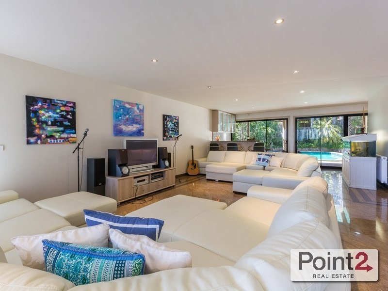 6 Tourello Road, Mount Eliza VIC 3930