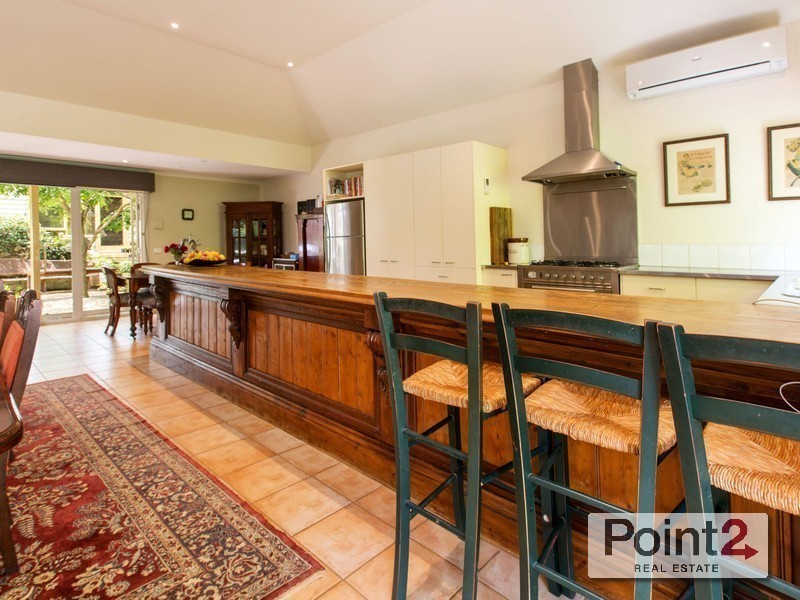 85 Wooralla Drive, Mount Eliza VIC 3930