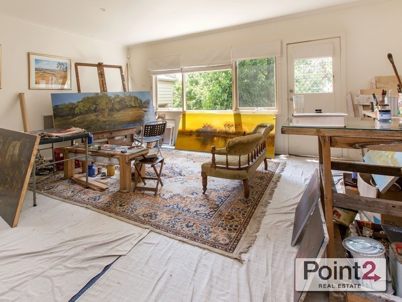 85 Wooralla Drive, Mount Eliza VIC 3930