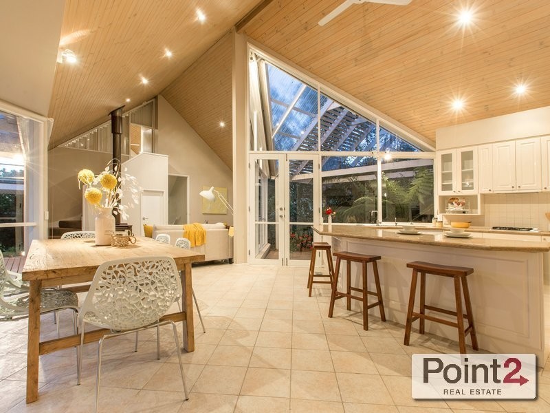 6 Brulu Close, Mount Eliza VIC 3930