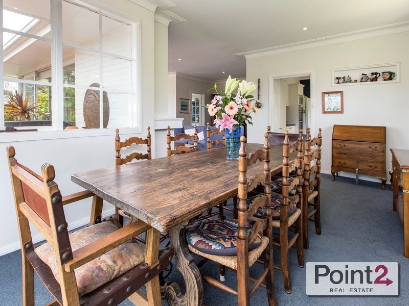 8 Wimborne Avenue, Mount Eliza VIC 3930