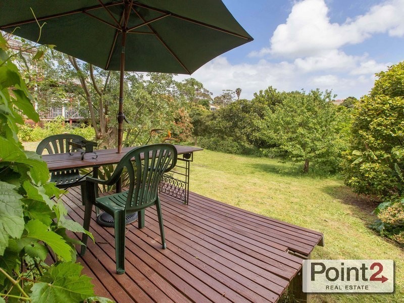 8 Wimborne Avenue, Mount Eliza VIC 3930