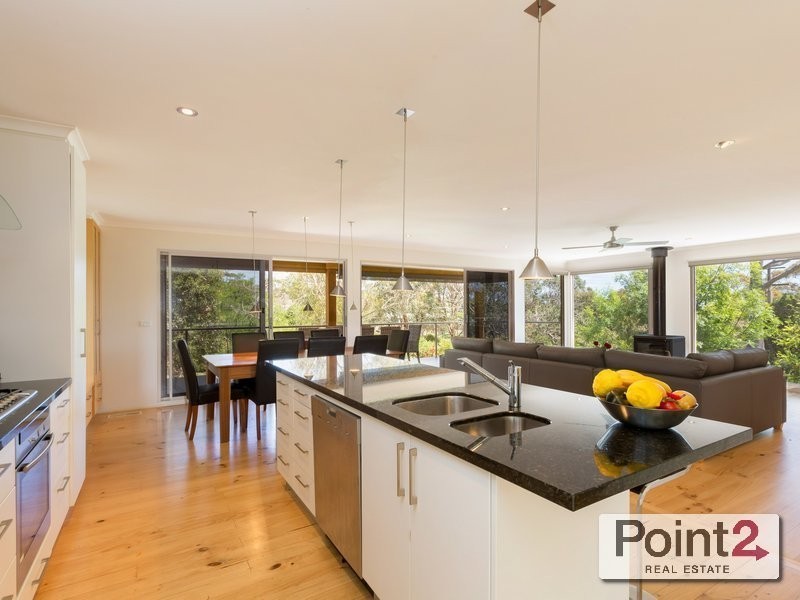 21  Wimborne Avenue, Mount Eliza VIC 3930