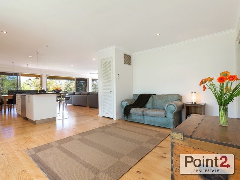 21  Wimborne Avenue, Mount Eliza VIC 3930