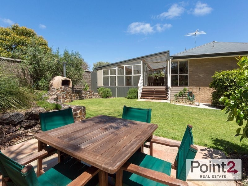21  Wimborne Avenue, Mount Eliza VIC 3930
