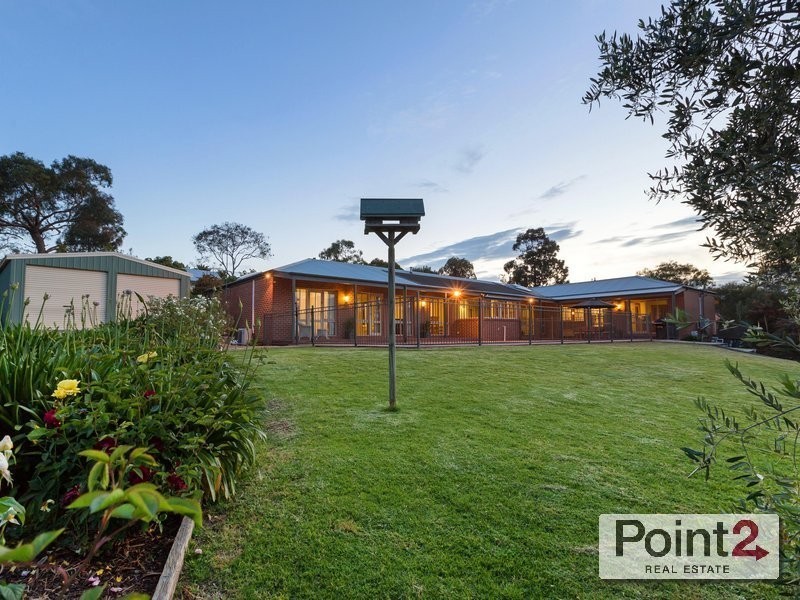 7  Moseley Drive, Mount Eliza VIC 3930