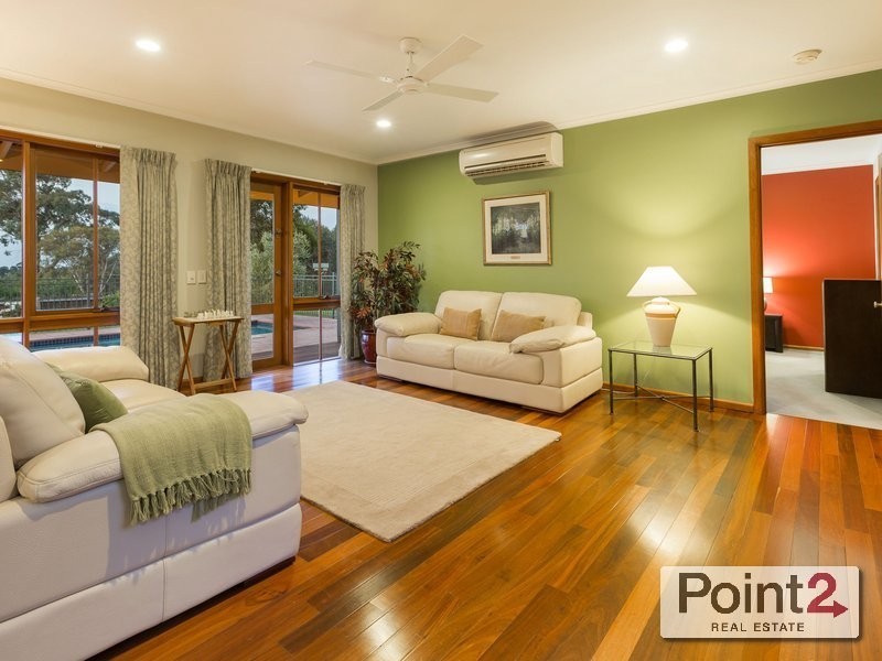 7  Moseley Drive, Mount Eliza VIC 3930