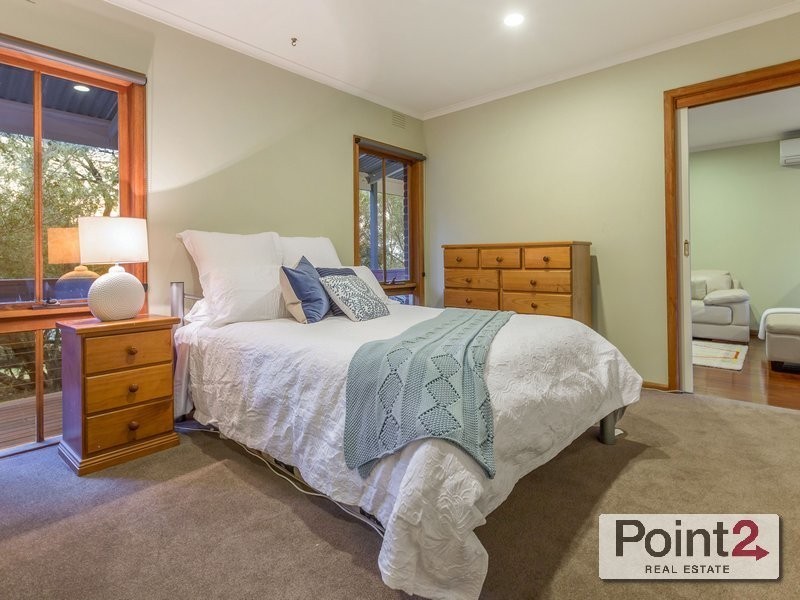 7  Moseley Drive, Mount Eliza VIC 3930