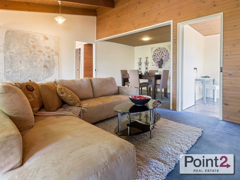 69 Wooralla Drive, Mount Eliza VIC 3930