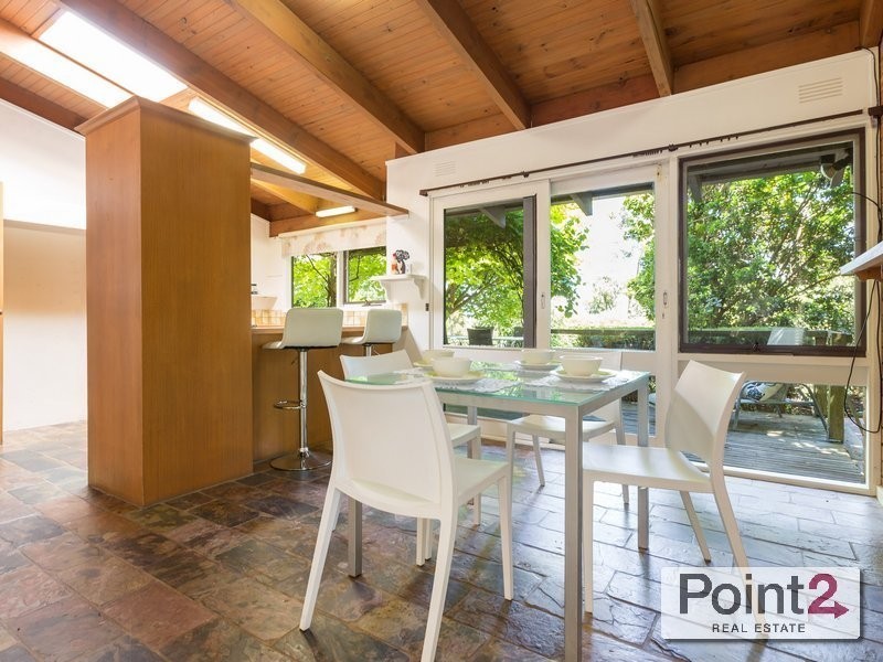 69 Wooralla Drive, Mount Eliza VIC 3930