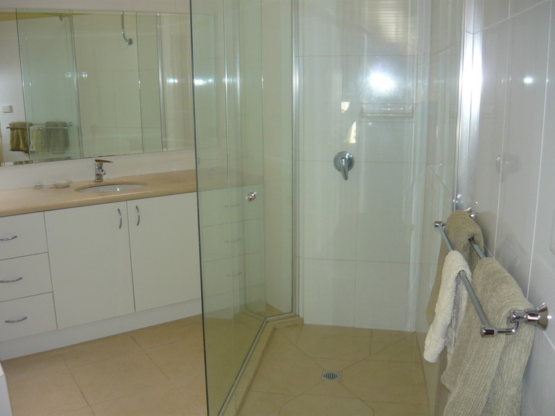 38-40 Allison Road, Mount Eliza VIC 3930